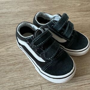 Vans size 6